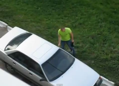 Κλείδωσες το αυτοκίνητο;