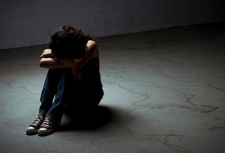 28 διώξεις για τη 15χρονη