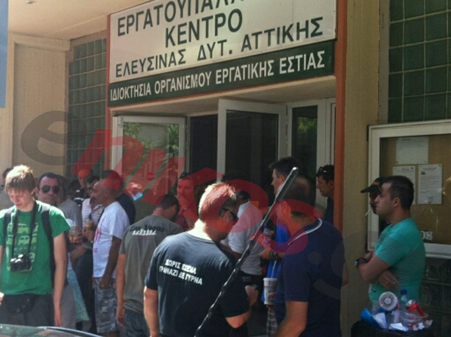 Τώρα-Συνεδριάζουν οι εργαζόμενοι στην Χαλυβουργία