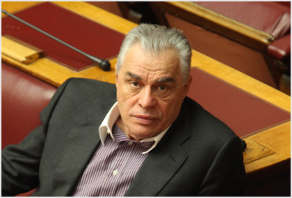 Γιακουμάτος:” Θα μαζέψουμε υπογραφές για την εξεταστική”