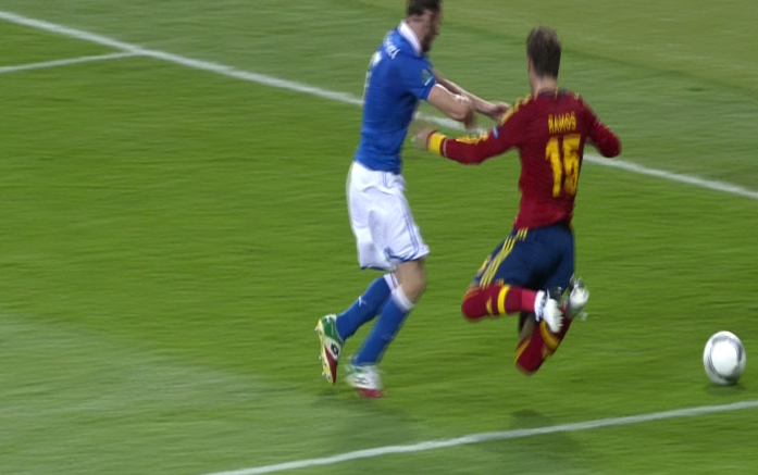 Live: Ισπανία-Ιταλία 2-0 (75′)