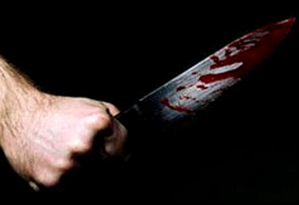 Αλβανοί έβγαλαν τα μαχαίρια