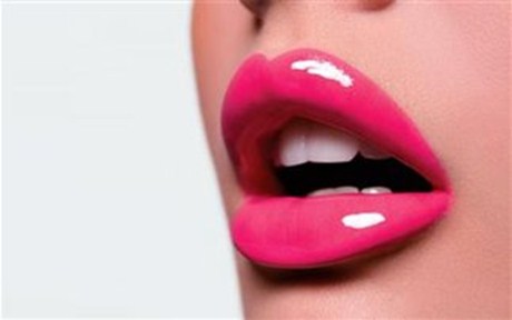 Σεξ και γυναικεία χείλη