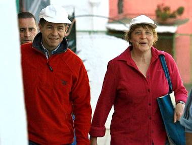 Στέλνουν τη Μέρκελ διακοπές…