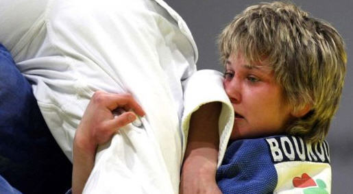 Τώρα-Εκτός η Μπουκουβάλα