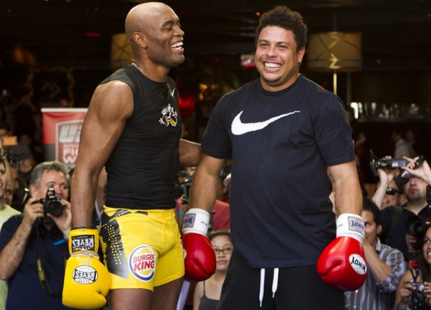 Ο…μποξέρ Ρονάλντο