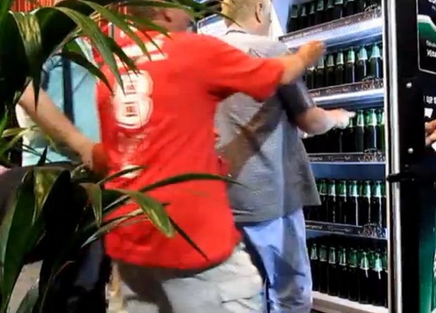 Πήραν 500 μπύρες σε 3 λεπτά!