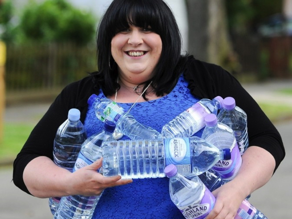 Εθισμένη στο νερό