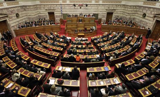 “Όχι” στα αναδρομικά βουλευτών