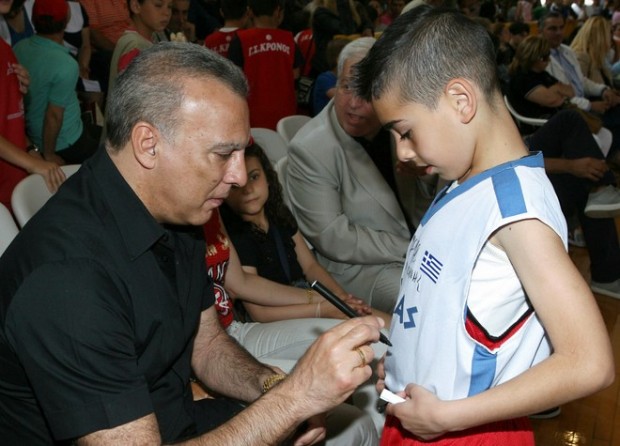 Υποκλίθηκαν στον Γκάλη