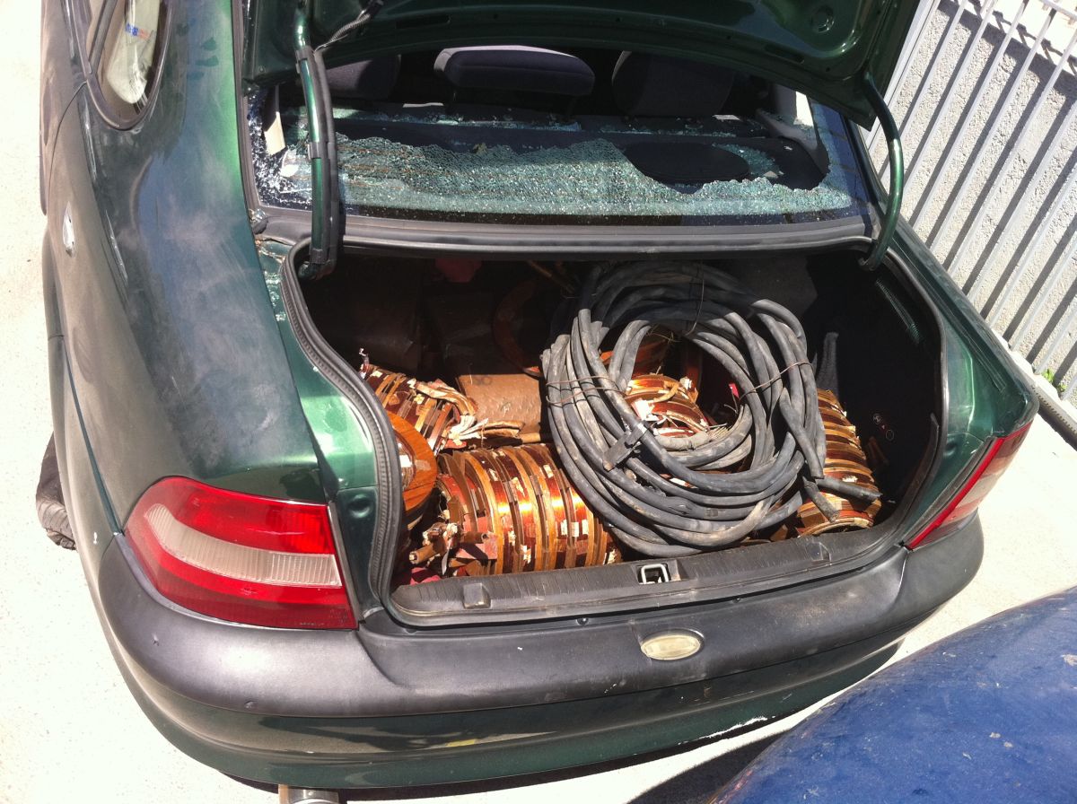 Σπείρα έκλεβε μόνο τη ΔΕΗ