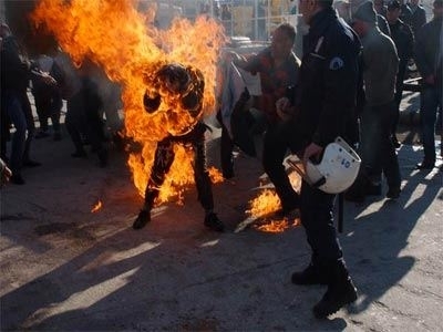 Αυτοπυρπολήθηκε γιατί θίχθηκε