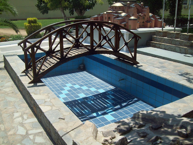 Κι άλλη πισίνα στις φυλακές!