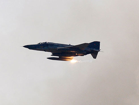 Το έριξαν ή έπεσε;