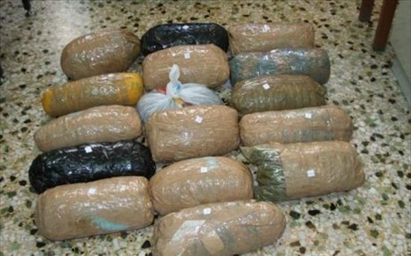 Μπλόκο σε 324 κιλά κάνναβης