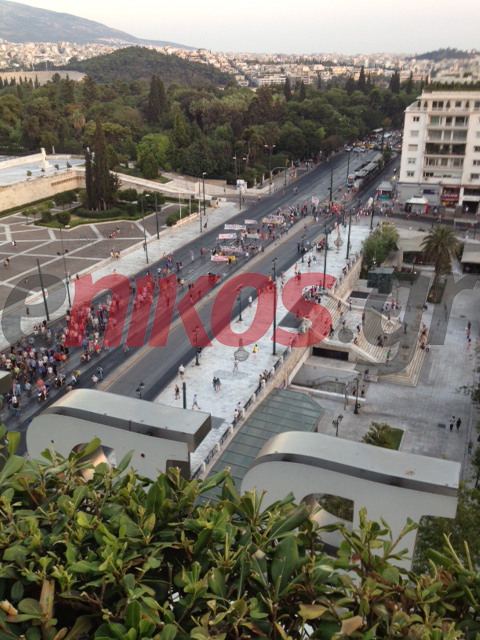 Τώρα-Πορεία στο κέντρο