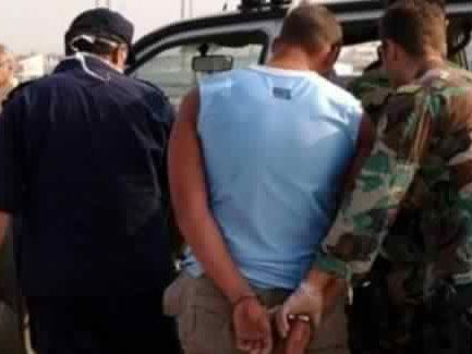 Τον μυρίστηκε ο σκύλος