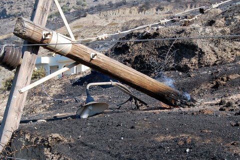 Η φωτιά σταμάτησε στην θάλασσα
