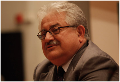 Κατη��ορεί τους συνδικαλιστές