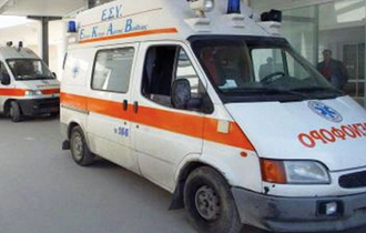 Στις ρόδες λεωφορείου 12χρονος