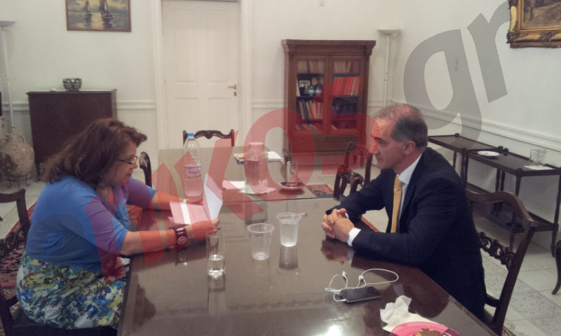 Τώρα-Ο Σαλμάς στο Άσυλο Ανιάτων