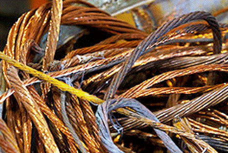 Έκλεβαν καλώδια χαλκού