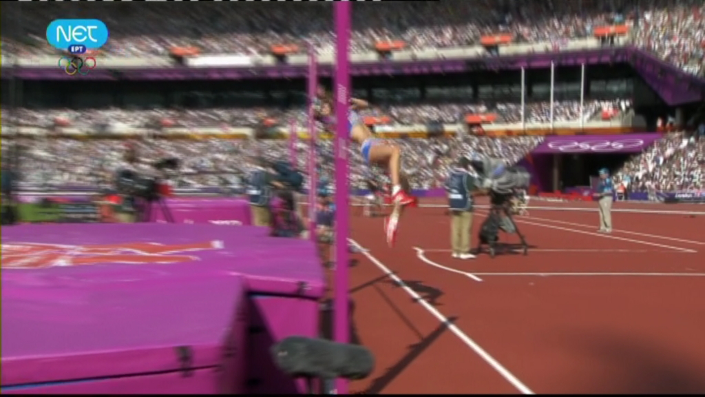 Τώρα – “Πετάει” η Στεργίου…