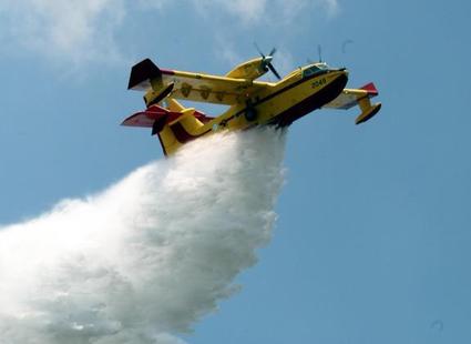 Τώρα-Εκκενώνονται οικισμοί στην Ουρανούπολη
