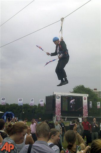 Κάποιος να τον κατεβάσει!