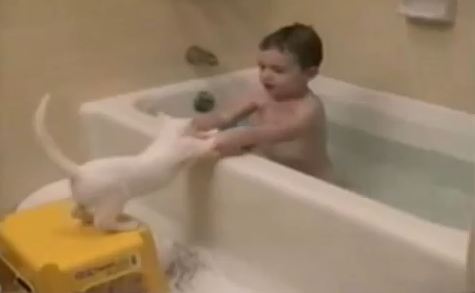 Ώρα για… μπάνιο!