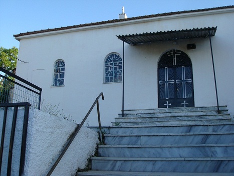 Διαμάχη ιερέων για ναό