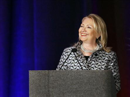 Η Χίλαρι στην Κωνσταντινούπολη