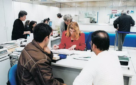 Προστασία στους υπερχρεωμένους