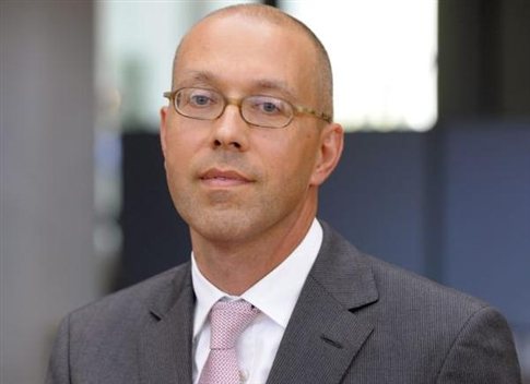 “Να μείνει στο ευρώ”