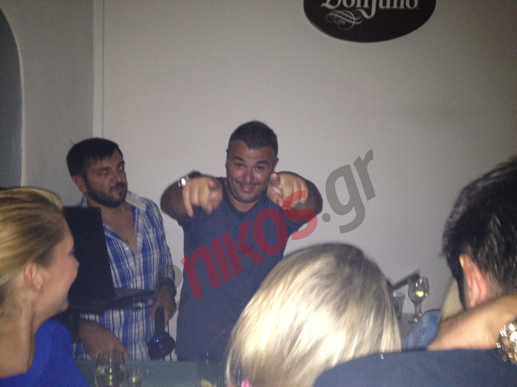 Φωτό – Ο Ρέμος σε ρόλο dj