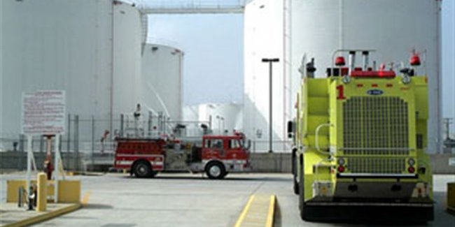 “Γάζωσαν” φορτηγό