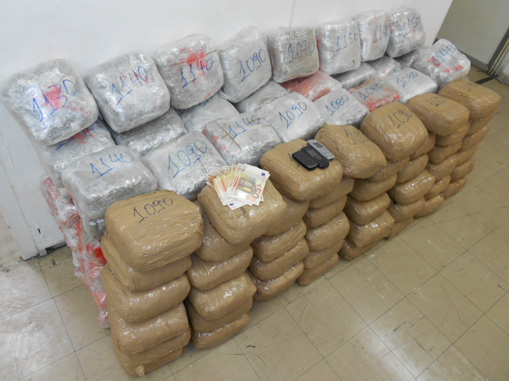 Μετέφεραν 649 κιλά χασίς