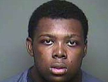 Επιχείρησε να βιάσει τη γιαγιά του