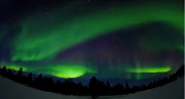 Όταν ο ουρανός “ζωγραφίζει”…