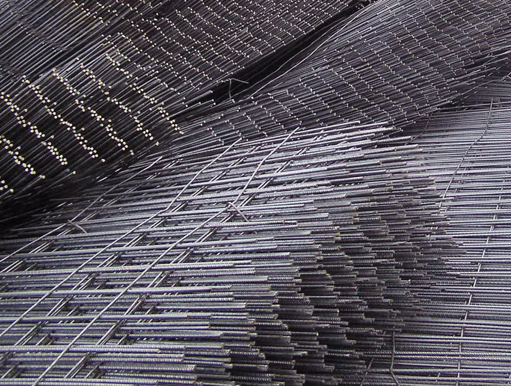 Έκλεψαν πάνω από 1 τόνο σίδερα