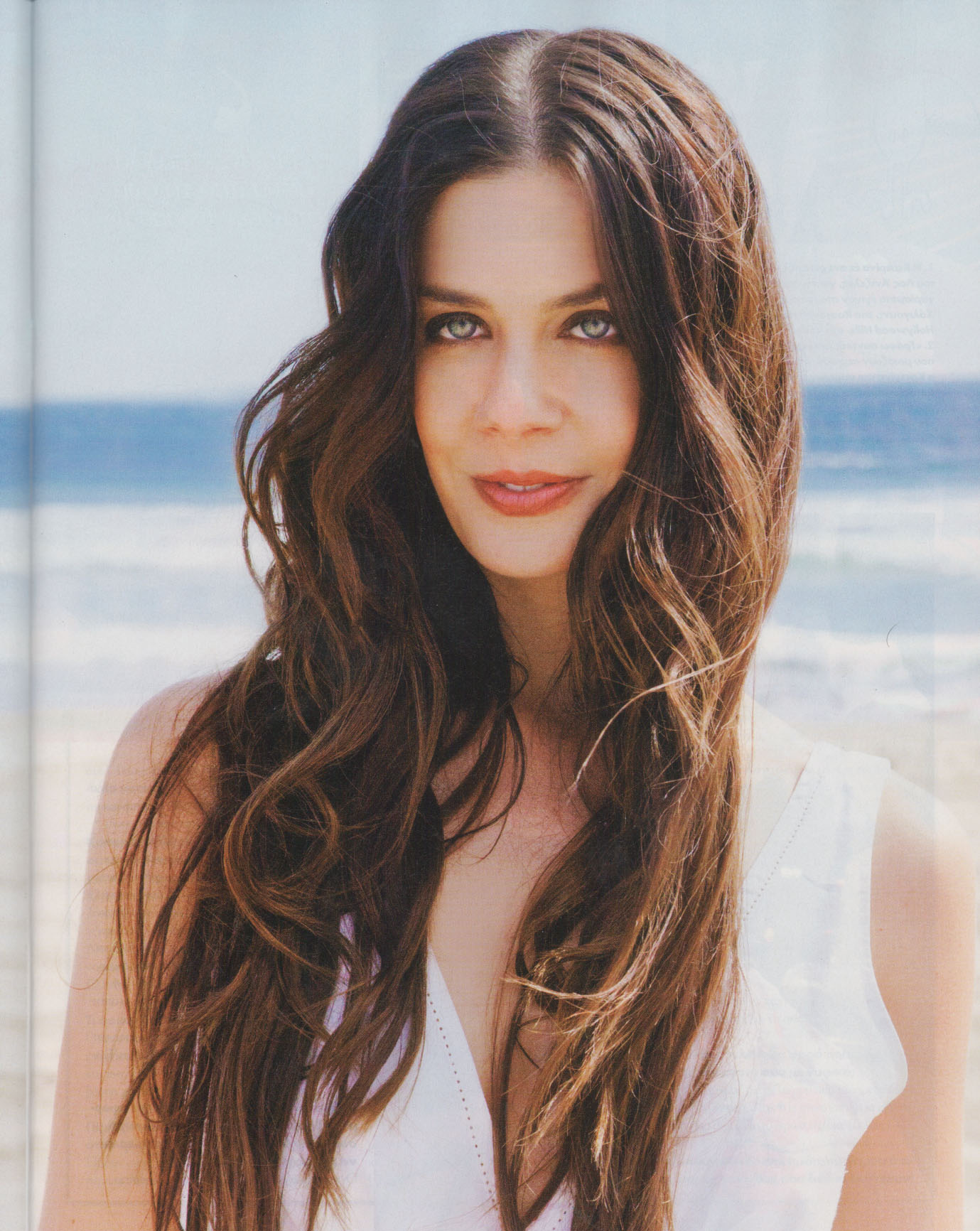 Η Μουτσάτσου ξαναχτυπά