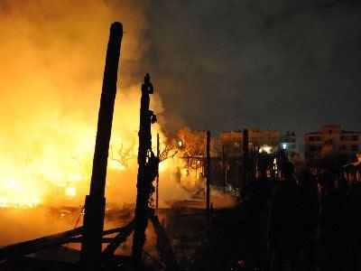 Τώρα-Φωτιά στον Βοτανικό