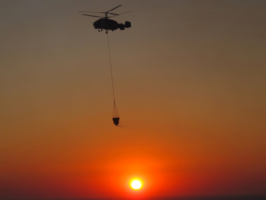 Καίνε ακόμη Πάργα και Σητεία