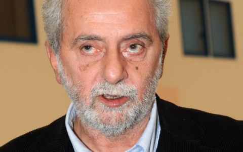 Δρίτσας:Η κυβέρνηση είναι σε πανικό