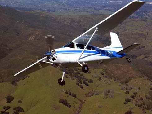 Αεροπλάνο στο… ένα φτερό