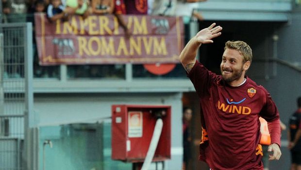 Ο Ντε Ρόσι μένει στη Ρόμα