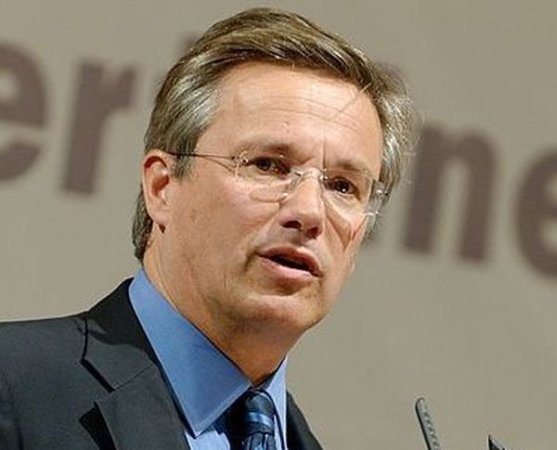 “Η αποπομπή του Γιούνκερ είναι διαχειρίσιμη”