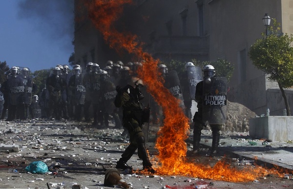 Περιμένουν κοινωνική «έκρηξη»