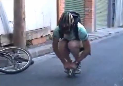 Ποδηλασία με μίνι ποδήλατο!