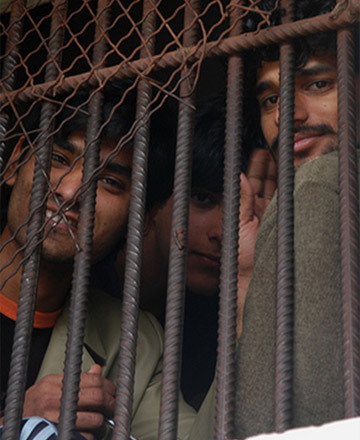 Διαξιφισμοί για τους μετανάστες